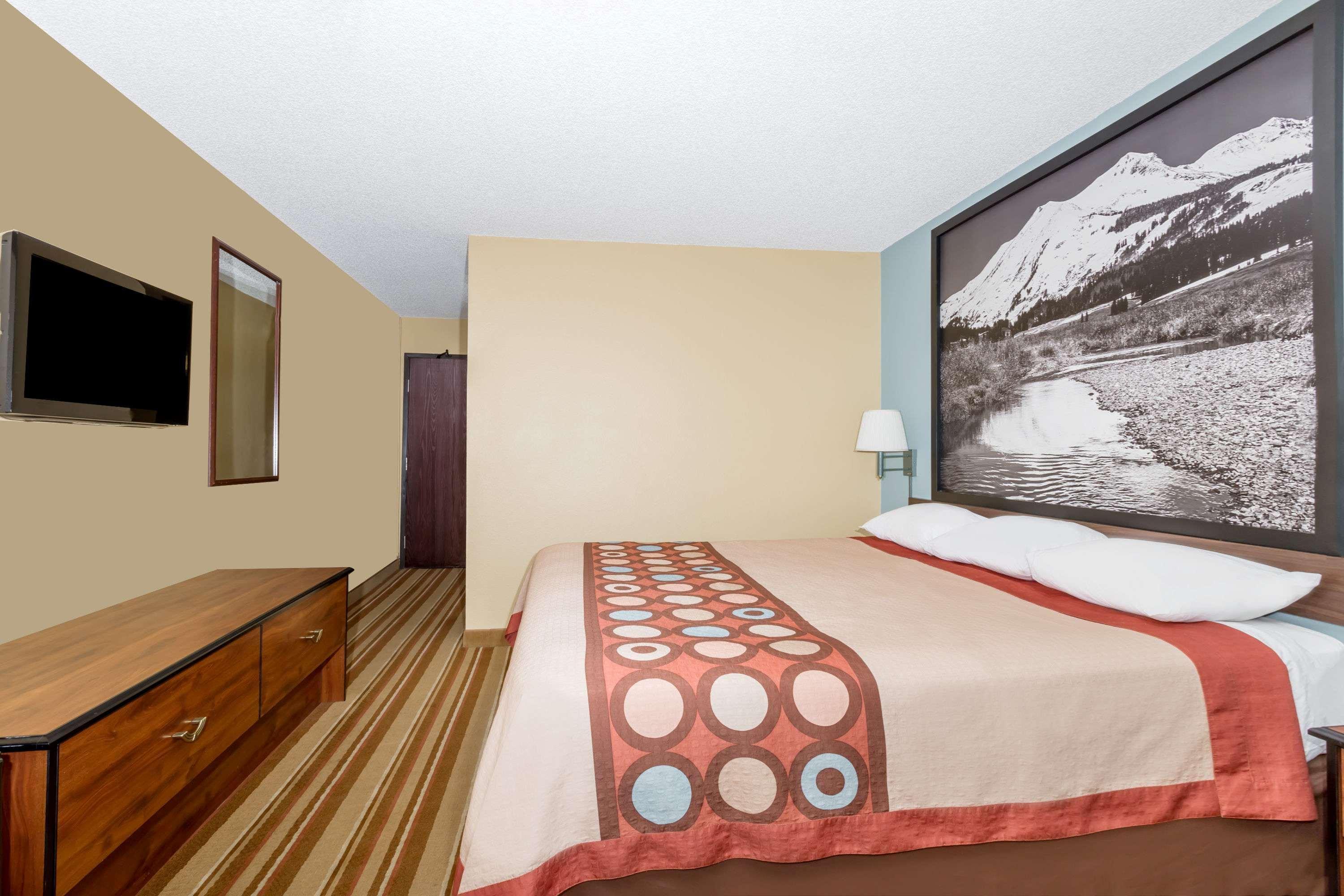 Super 8 By Wyndham Dillon/Breckenridge Area Hotel Exterior photo