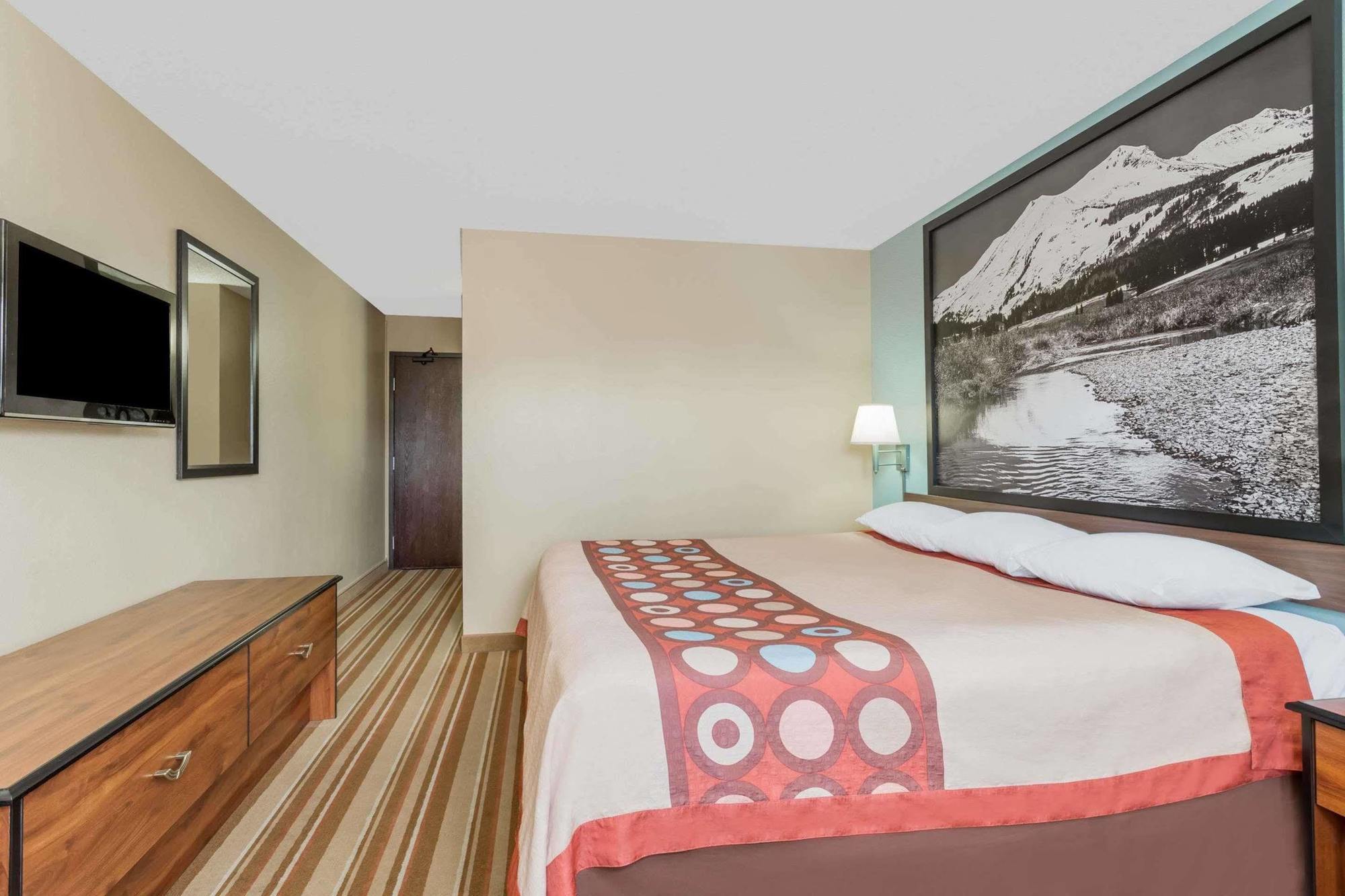 Super 8 By Wyndham Dillon/Breckenridge Area Hotel Exterior photo